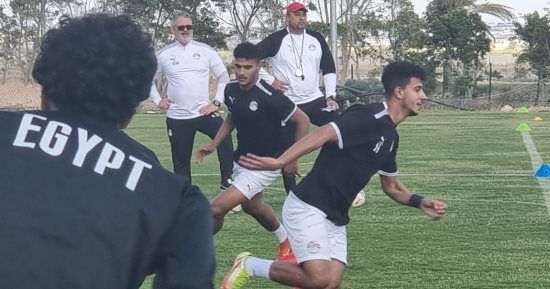 المنتخب الأولمبى يواصل تدريباته استعدادا لودية الكونغو بالإسكندرية.. صور