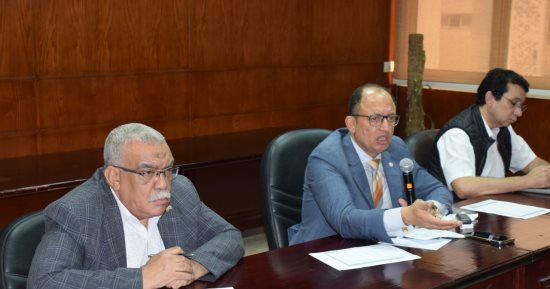 رئيس جامعة حلوان: دعم كبير لتحسين أجور العاملين بالجامعة