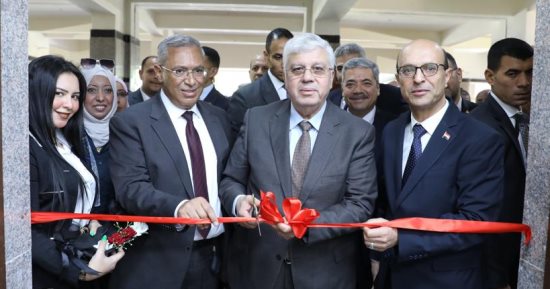التعليم العالى: هيئة تمويل العلوم والتكنولوجيا موّلت أكثر من 300 مشروع بحثي بالصعيد
