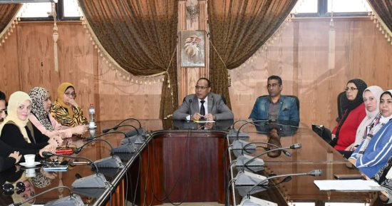 نائب رئيس جامعة القناة يتابع التجهيزات الأخيرة للمؤتمر السنوى للبحوث الطلابية