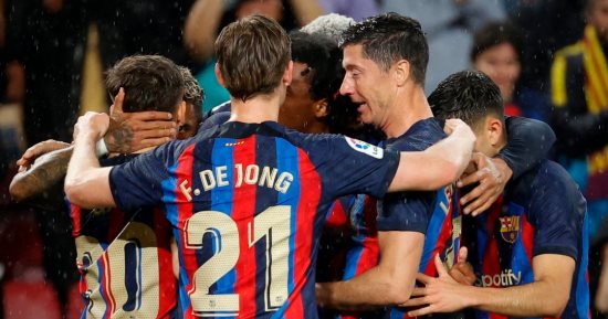 ليفاندوفسكى يقود هجوم برشلونة ضد أوساسونا فى الدوري الإسباني