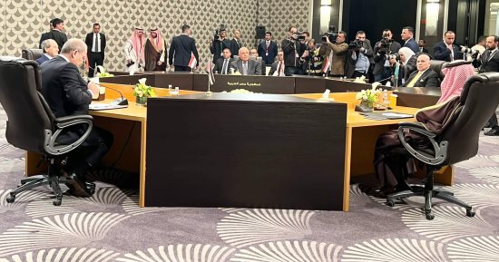 وزراء الخارجية العرب بعمان يدعون لخروج القوات الأجنبية غير المشروعة من سوريا