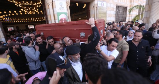 هنفتكرك بكل جميل سبته وسطنا.. صناع خمس جولات ينعون مصطفى درويش