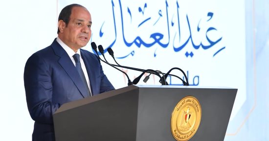أخبار مصر.. الرئيس السيسي: صندوق إعانة وصرف 1000 جنيه للعمالة غير المنتظمة