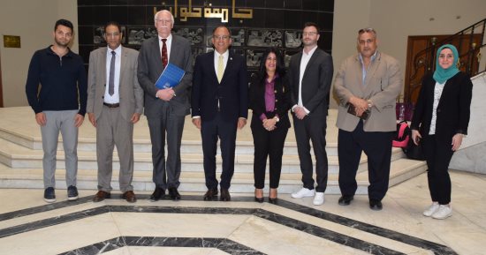 جامعة حلوان تستقبل وفد جامعة أوروبا الألمانية التابعة لشبكة مؤسسات التعليم الدولية