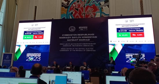 استفتاء أوزبكستان.. الموافقة على الدستور الجديد بـ90.21% ونسب المشاركة تجتاز 84%