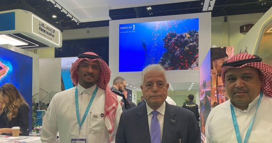 محافظ جنوب سيناء يشارك فى النسخة الـ 30 من معرض سوق السفر العربى 2023 بدبى