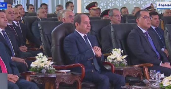 بدء احتفالية عيد العمال من الصالحية الجديدة بالشرقية بحضور الرئيس السيسى