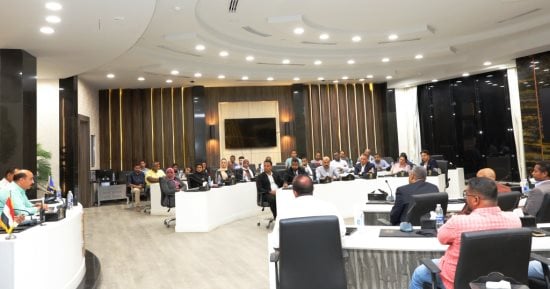 محافظ أسوان: الحكومة تشيد بتكاتف جهود المجتمع لمواجهة الأزمة السودانية