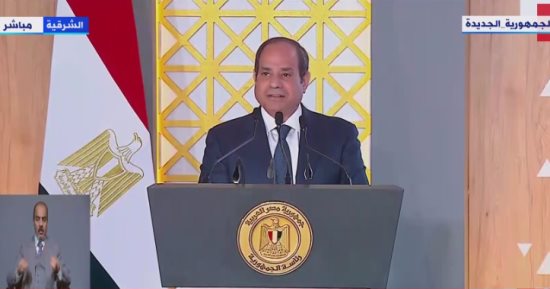 الرئيس السيسي يوجه بإطلاق حملة قومية لتحسين الصورة الذهنية لقيمة العمل