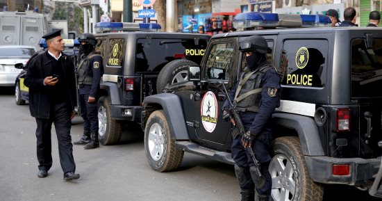 الداخلية تضبط "هيروين وحشيش" فى حملات أمنية 