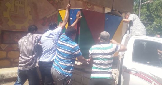 محافظ أسوان يتابع جهود إزالة التعديات ورفع الإشغالات.. صور