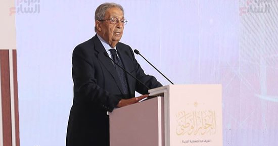 فرصة لطرح خطط تعالج الأزمات.. رسائل عمرو موسى فى كلمته بالحوار الوطنى
