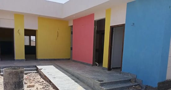 إنشاء حضانة لأبناء موظفى المجمع الحكومى المميكن بالخارجة