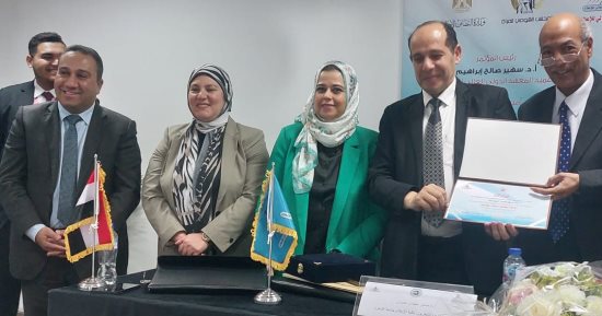 المعهد الدولى للإعلام بالشروق يكرم الزميل محمد ثروت 