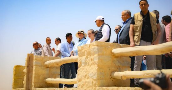 "حديقة حيوانات مفتوحة" بالفيوم.. أول مشروع مصري أردنى  للاستثمار فى المحميات الطبيعية.. يضم مدرسة لذوى الهمم و 50 نزلا صديقة للبيئة للسياح.. وإعادة التدوير وزراعة الأشجار النادرة أبرز أهدافه