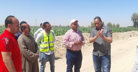 رئيس مدينة الطود يتابع مشروع محطة معالجة الصرف الصحى بمساحة 67 فدانا.. صور