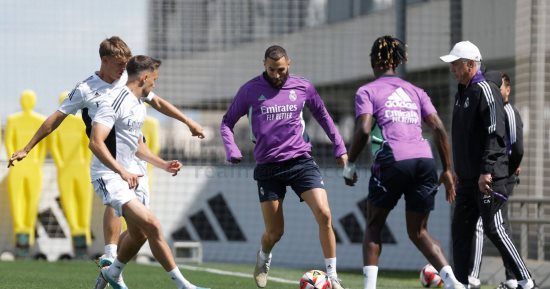 ريال مدريد يستعد لنهائى كأس الملك بالقوة الضاربة وميندى الغائب الوحيد
