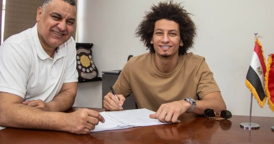 الأهلى يتعاقد مع على زين لتدعيم فريق اليد ببطولتى السوبر الإفريقى وكأس الكؤوس