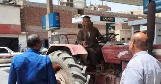 حملة مكبرة على مواقف السيارات ومحطات الوقود بمدينة أشمون فى المنوفية