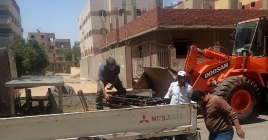 وزير الإسكان: حملات لإزالة الإشغالات والمخالفات فى 5 مدن جديدة