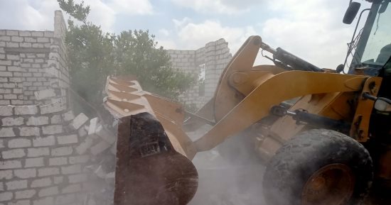 إزالة 19 حالة تعدٍ على أملاك الدولة بالتل الكبير فى الإسماعيلية ضمن الموجة الـ21