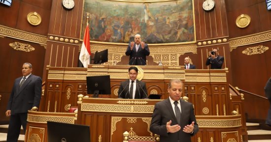 الحكومة والنواب ينعون النائب الراحل عبد الله عصر.. صور 