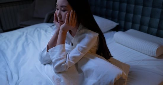 لو الصيف سارق من عينيك النوم.. 7 نصائح تساعدك تواجه الأرق