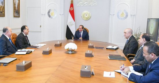 أخبار مصر.. الرئيس السيسي يوجه بالاهتمام بصون المواقع والمنشآت الأثرية
