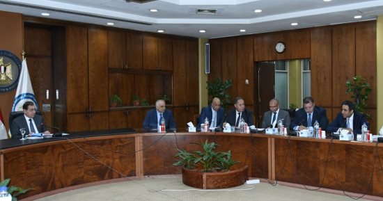 وزير البترول يعلن بدء تنفيذ مجمع إنتاج السيليكون بالعلمين الجديدة