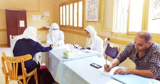 محافظ الغربية يتابع مؤشرات الأداء بالتأمين الصحى ويشيد بالجهود المبذولة