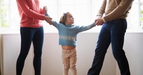 كيف يمكن أن يؤثر الطلاق على الأبناء وسلوكياتهم؟