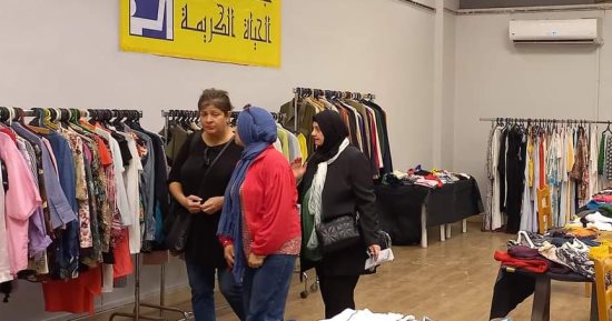 كلية الفنون الجميلة جامعة حلوان تنظم معرض ملابس للطلاب 