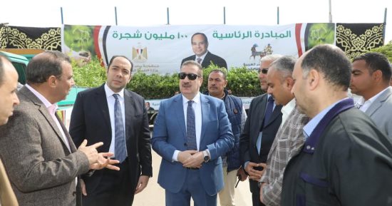 محافظ المنوفية يتابع مبادرة 100 مليون شجرة.. ويؤكد على زراعة 225 ألفا