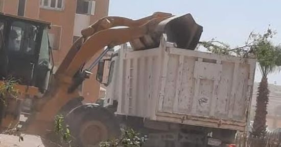 حملة نظافة موسعة ورفع المخلفات من أحياء مدينة طور سيناء