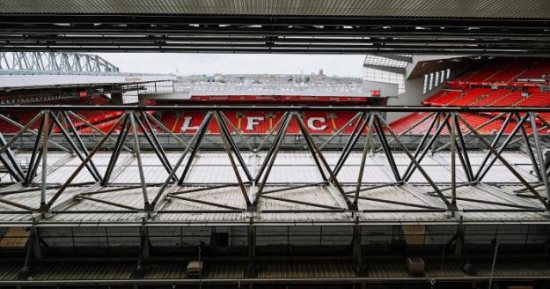 ليفربول يطلب خوض المباراة الأولى بالدورى الإنجليزى الموسم القادم خارج الأرض
