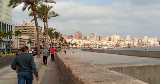 طقس الإسكندرية اليوم.. معتدل على أنحاء المحافظة والعظمى 24 درجة 