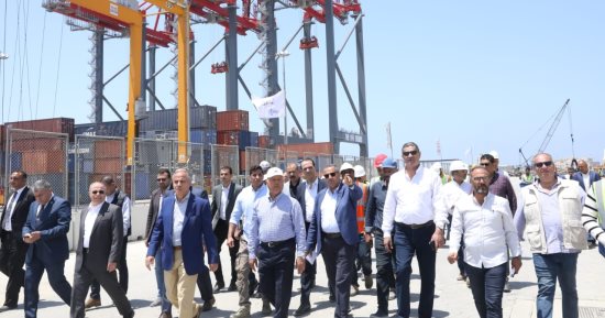 وزير النقل يتفقد التجهيزات النهائية لمحطة "تحيا مصر" متعددة الأغراض 