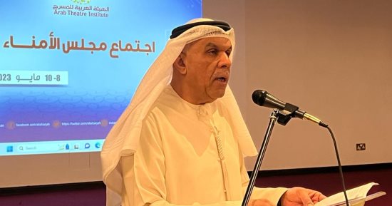 إسماعيل عبد الله: مسرحنا العربي ملتصق بقضايا أمته ومدرسة للأخلاق والحرية