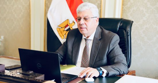 التعليم العالى: تعيين 14 باحثا بالقومى للبحوث ومنح درجة أستاذ لـ4 باحثين