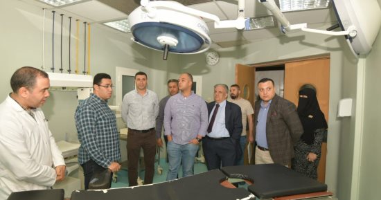 محافظ الدقهلية يحيل عددا من السلبيات أثناء تفتيش بمستشفى نبروه للتحقيق