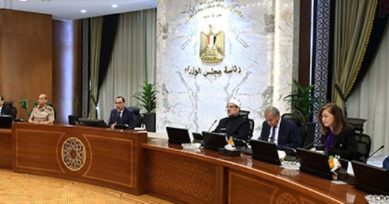 رئيس الوزراء: مستعدون لسماع مختلف الرؤى والمشاركة بأى جلسات للحوار الوطنى