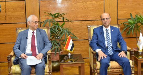  رئيس جامعة أسيوط يستقبل وفدًا رفيع المستوى من سفارة دولة الكويت