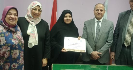 وكيل تعليم كفر الشيخ يكرم الطلاب والمشرفين الفائزين في مسابقة مكافحة الهجرة غير الشرعية