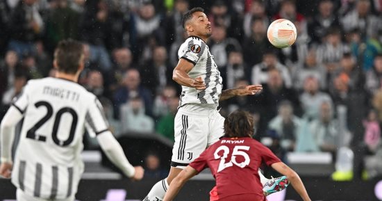 يوفنتوس يتحدى إشبيلية لحسم التأهل إلى نهائى الدورى الأوروبى 