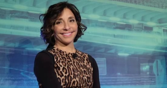 إيلون ماسك يعلن تعيين "ليندا ياكارينو" رئيسا تنفيذيا لمنصة تويتر