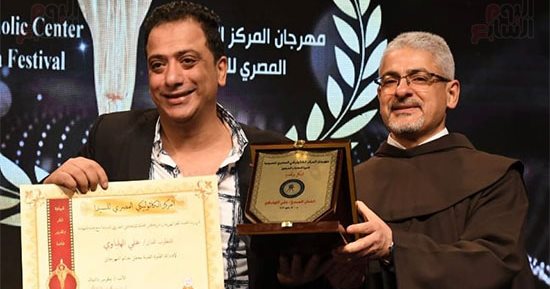 المنشد علي الهلباوي يحيي ختام مهرجان المركز الكاثوليكى 
