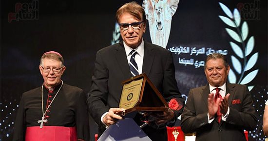 تكريم هاني لاشين ومجدي كامل وغادة جبارة بختام مهرجان المركز الكاثوليكى 