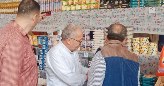 محافظ الدقهلية يحيل 90 محضر مخالفات تموينية للنيابة العامة