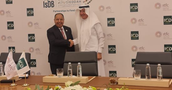 وزير المالية: تعميق سبل التواصل مع شركاء التنمية لفتح آفاق رحبة للاستثمارات